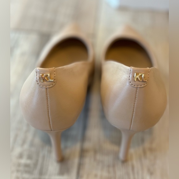 Women's Royale High-Heel Pump in Nude - Picture 13 of 13